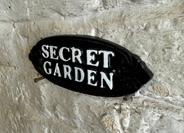 small Secret Garden sign